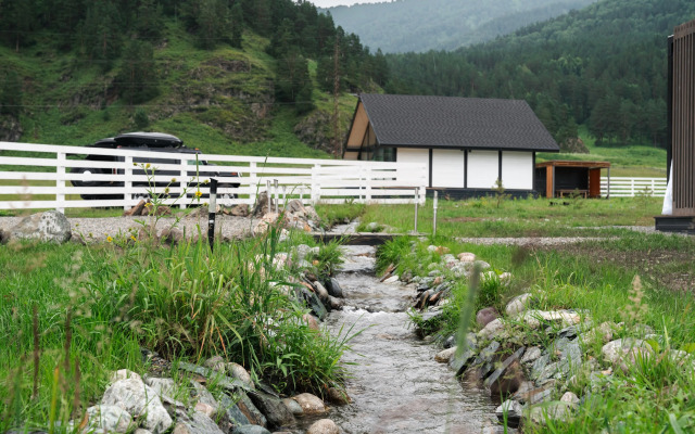 Отель Альпинс Residence