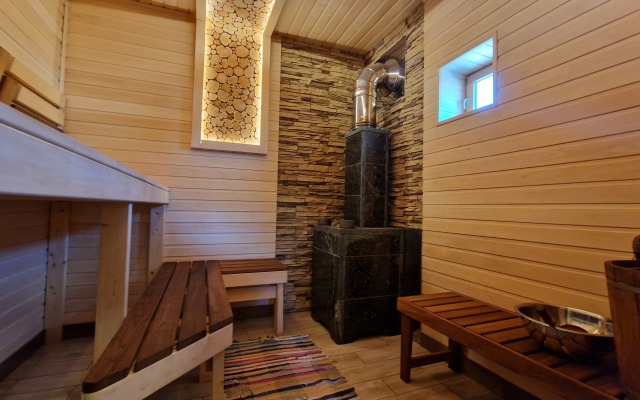 Paratunka Guest House