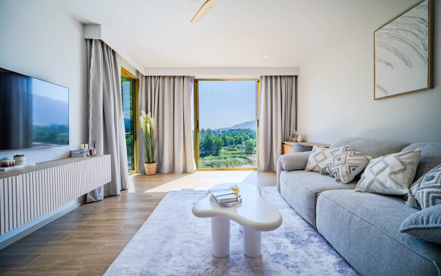 Beachside Residences by NLA Apartments