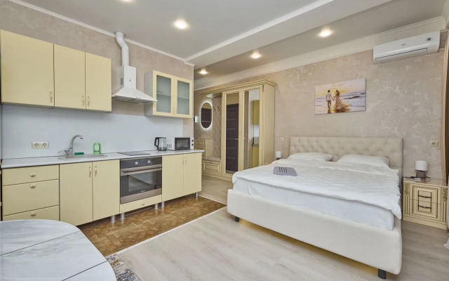 Na Krasnoy 49 Flat