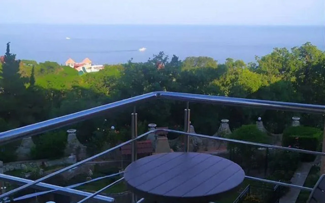 Апартаменты уютные на Кореизском шоссе 1Д