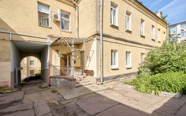 Secret Garden Apartments