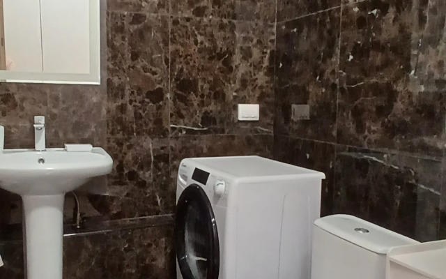 Квартира Однокомнатная 2я Новосибирская 10