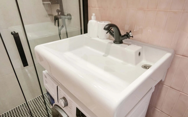 Apartments Studiya Komfort V Zhk Dvizhenie