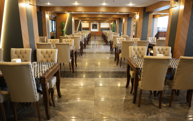 Side Yesiloz Hotel