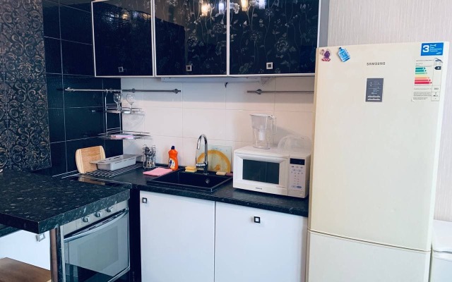 S zaseleniyem Lutshiy servis Posutochno50 Apartments