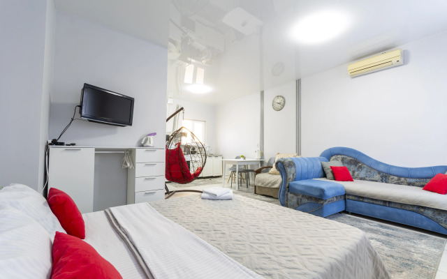 Частный дом Уютный дом-студия в центре города