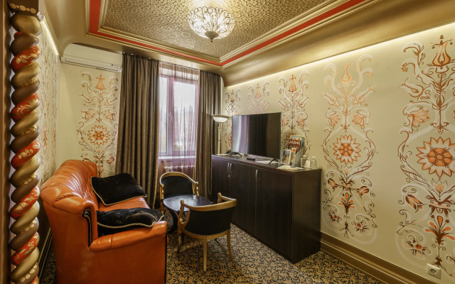 Hotel Yar