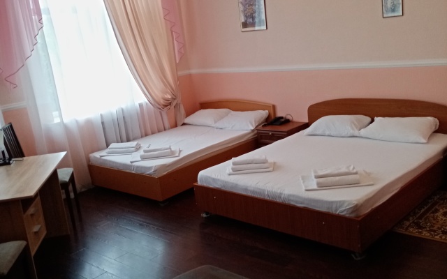 Molodezhnaya Guest House