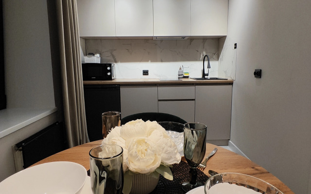 Квартира NATALI Aparts 73в.2