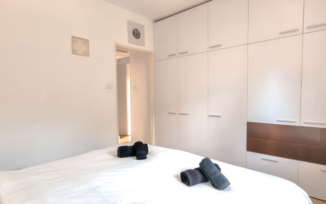Ophrys 1BR Tel Avi Kerem Kalisher St TL66 Apartments