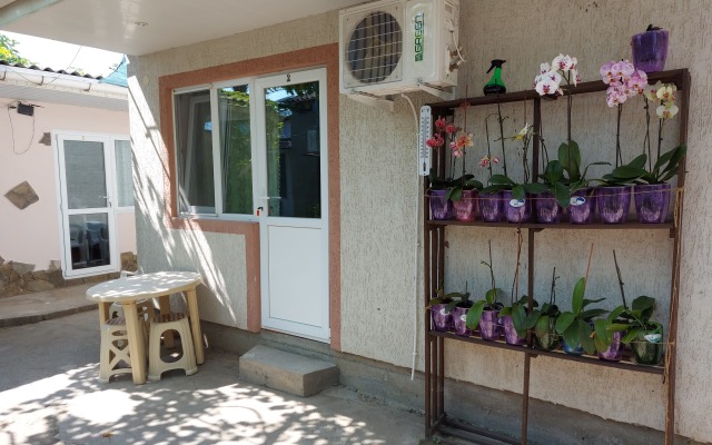 Na Sadovoj 13 Guest House