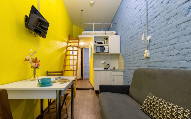 Gosti Lyubyat Na Pushkinskoy Flat