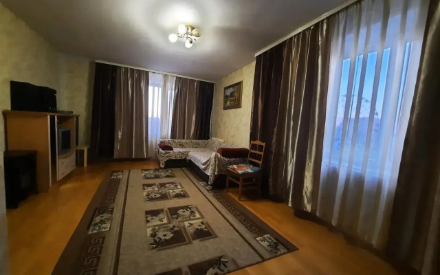 Na Mendeleeva 116 Flat