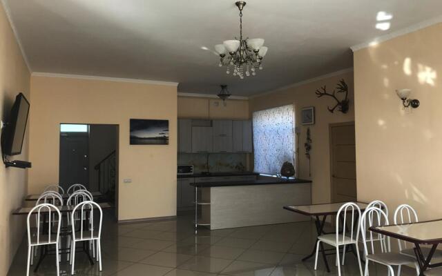 Lazurny Guest House