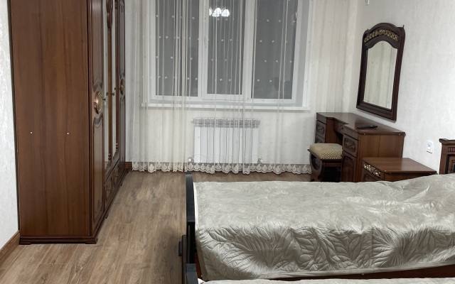 Квартира у набережной