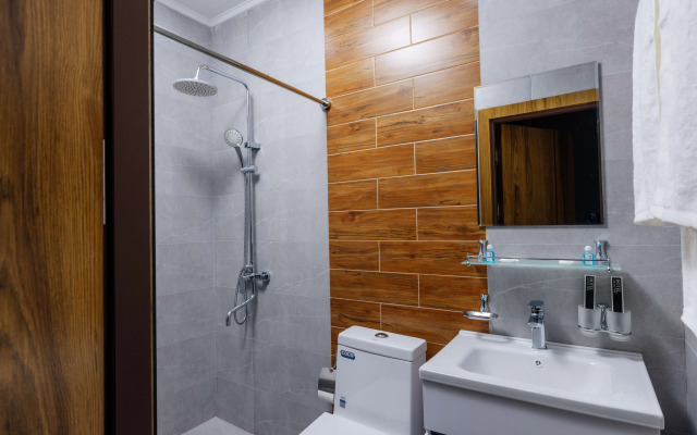 Royal Sebzor Expo Hotel