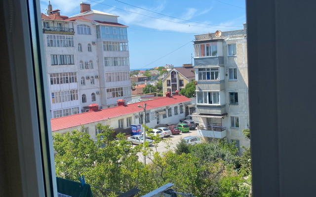 Квартира на Батумская 36