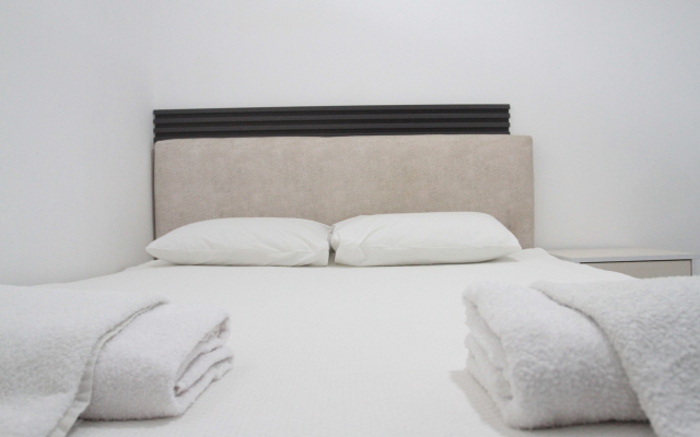 Hillside Apart House Apartment Hotel