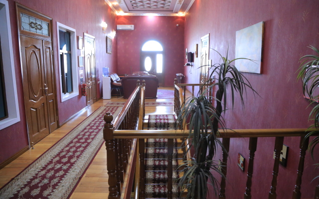 Almaz Guest House