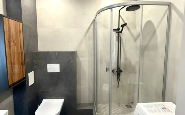 Апартаменты Двухкомнатные на Айской