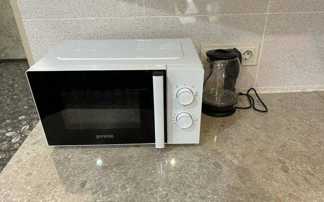 Na Prospekte Oktyabrya 40a Flat