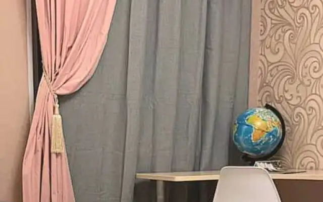 Квартира ЕвроДвушка Аксакова 81/1 на 17 Этаже до 7 Чел