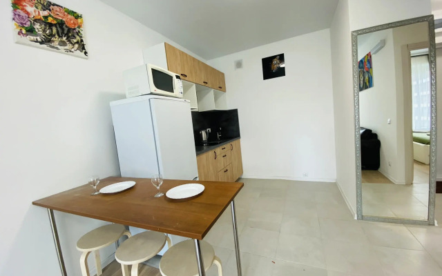 Apartamenty na Laryushina Flat