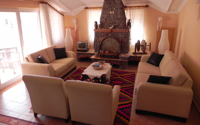 Dalyan Palace Villa