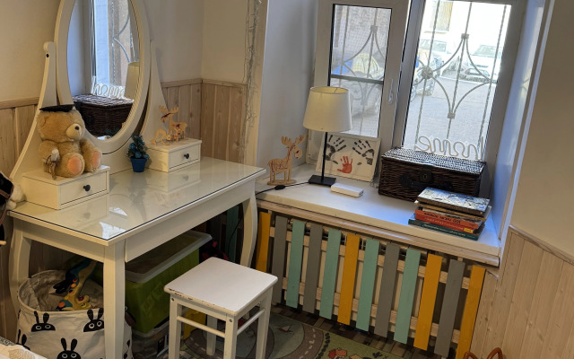 Квартира с отдельным входом у Троицкого Собора