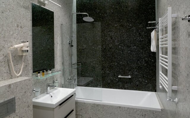 4kayf Atlantis 19a pervaya liniya u morya Apartments