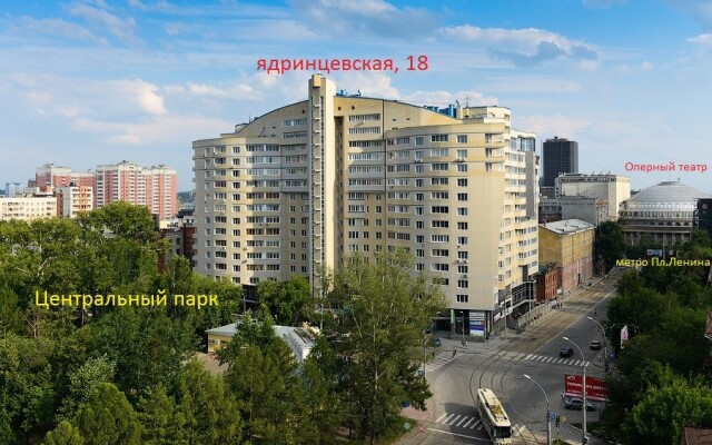 Na Yadrintsevskoy Apartment