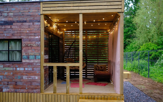 Частный дом Коттедж Шапки дача Vintage с камином