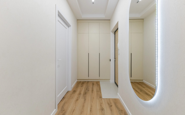 Flat Oasis Na Levom Beregu Novy Remont
