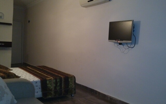 Lara Camlik Pansiyon Mini-Hotel