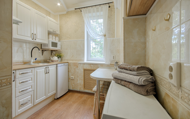 Kashtanovaya Alleya Flat