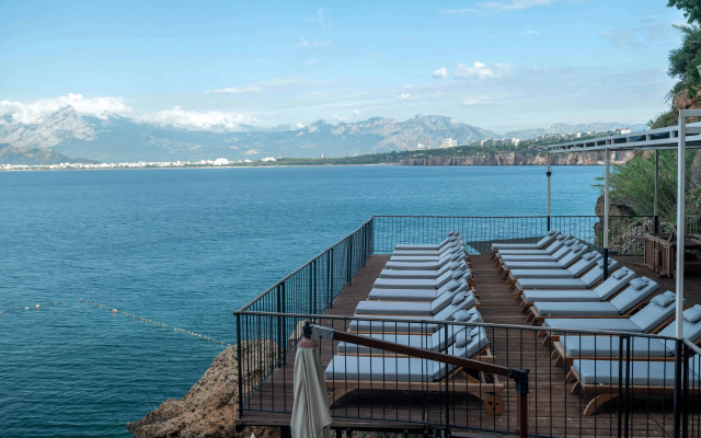 Cap D'Perge Hotel