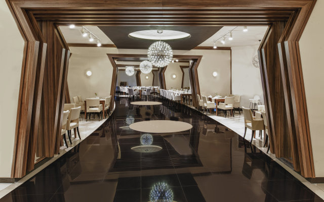 Botanik Platinum Hotel