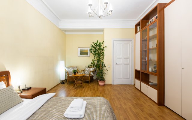 Nikitskiy Bulvar 9 Apartments