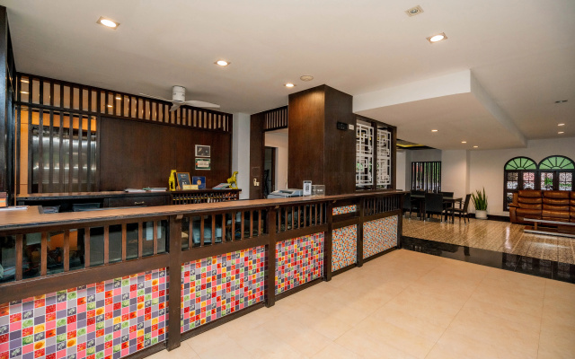 Отель Ratana Hotel Chalong
