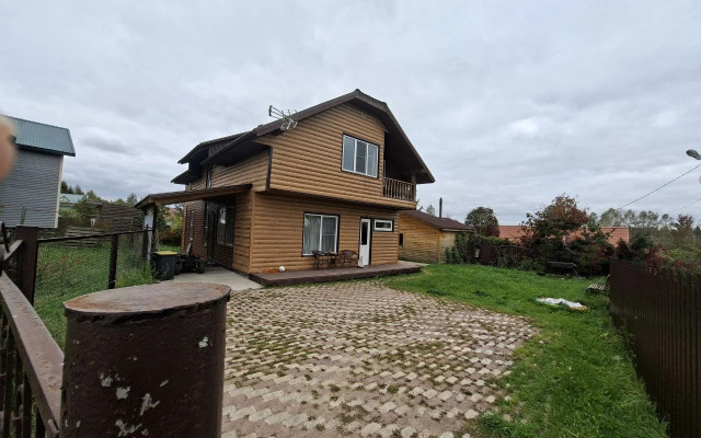 Частный дом в деревне