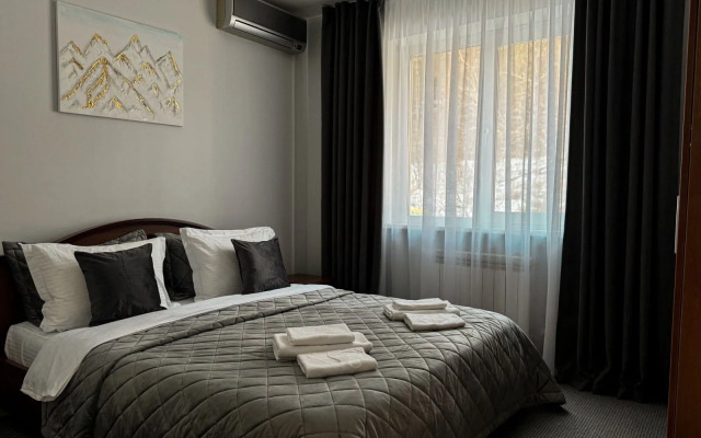 Hotel Less