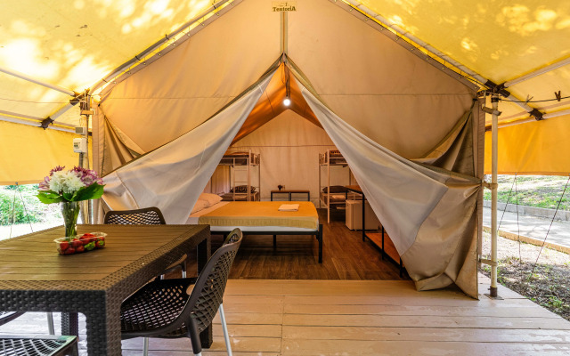 Inal Camping