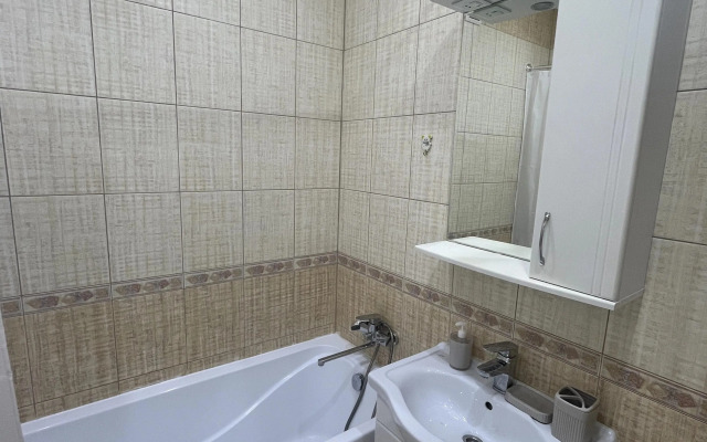 na Malinovskogo 10a Flat