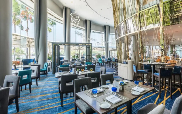 Отель Chatrium Riverside Bangkok