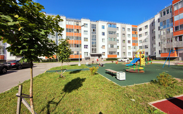 Dvukhkomnatnaya V Novom Petergofe Flat