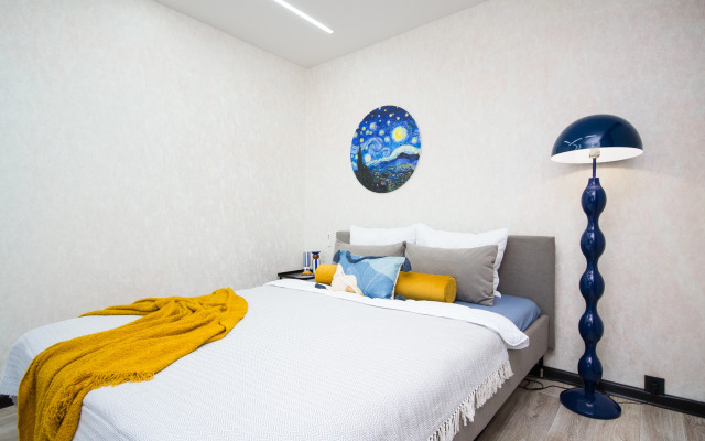 V Stile Van Goga  Uyut I Vdokhnovenie Flat