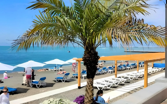 Апартаменты на Черноморской