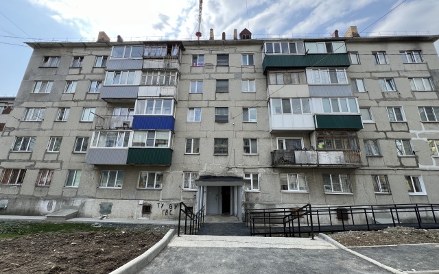 Apartment 1-room Pobeda 23-5 Sakhalin center KakDoma