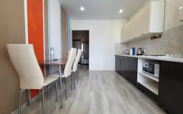 Апартаменты GuestKomi Тентюковская 300 12 Этаж